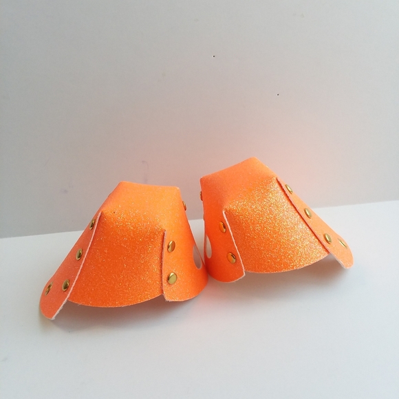 ROLLER SKATES TOE GUARDS   Glow in the dark ROLLER SKATE TOE CAPS - Picture 9 of 15